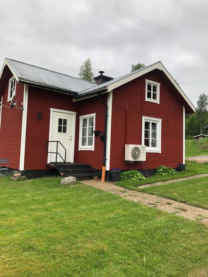 Trevlig Stuga Naera Hovfjaellet Villa Torsby Exterior photo