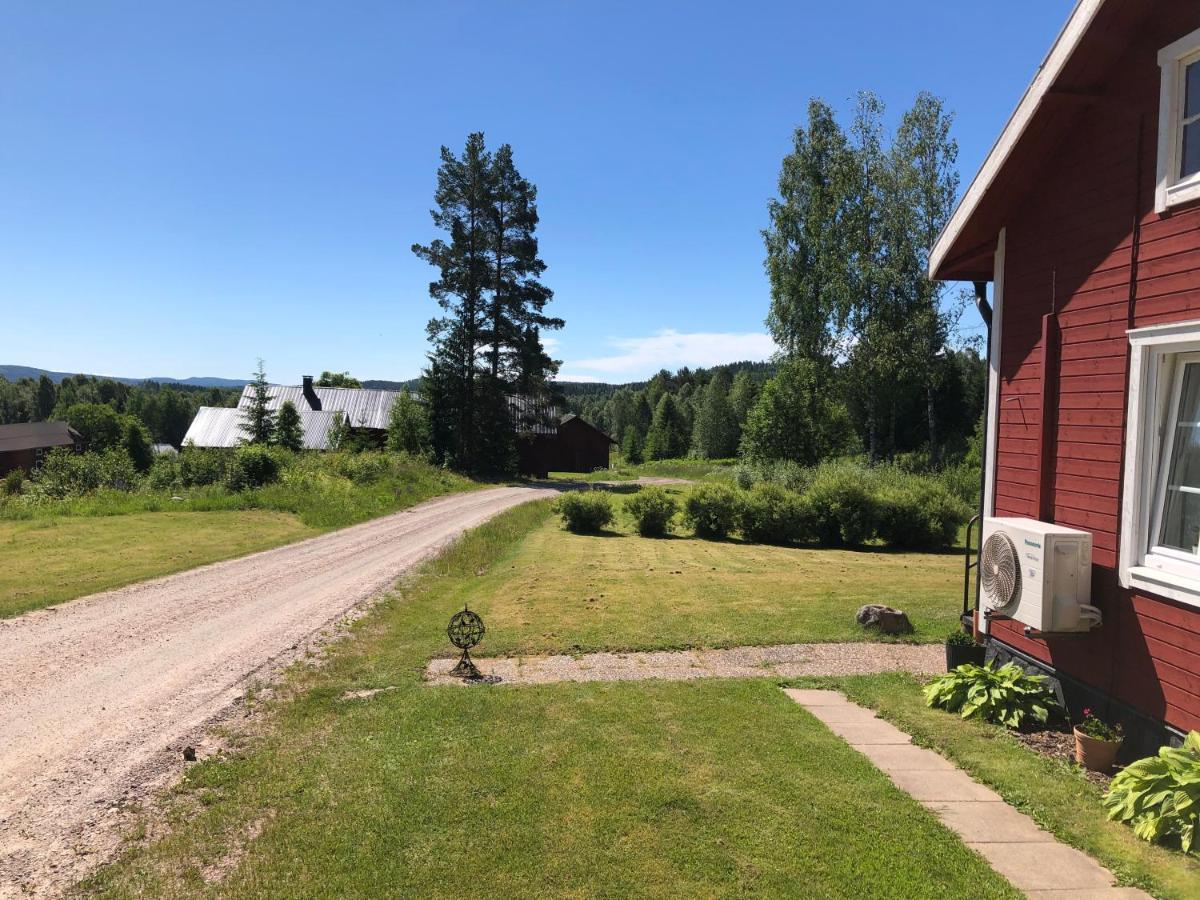 Trevlig Stuga Naera Hovfjaellet Torsby Exterior photo